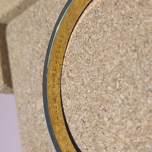 Marc Jacobs bangle bracelet - Picture 2 of 5